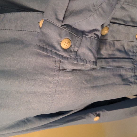 Exofficio Long sleeve Button Up - Women's Medium - Light Blue - Picture 3 of 7